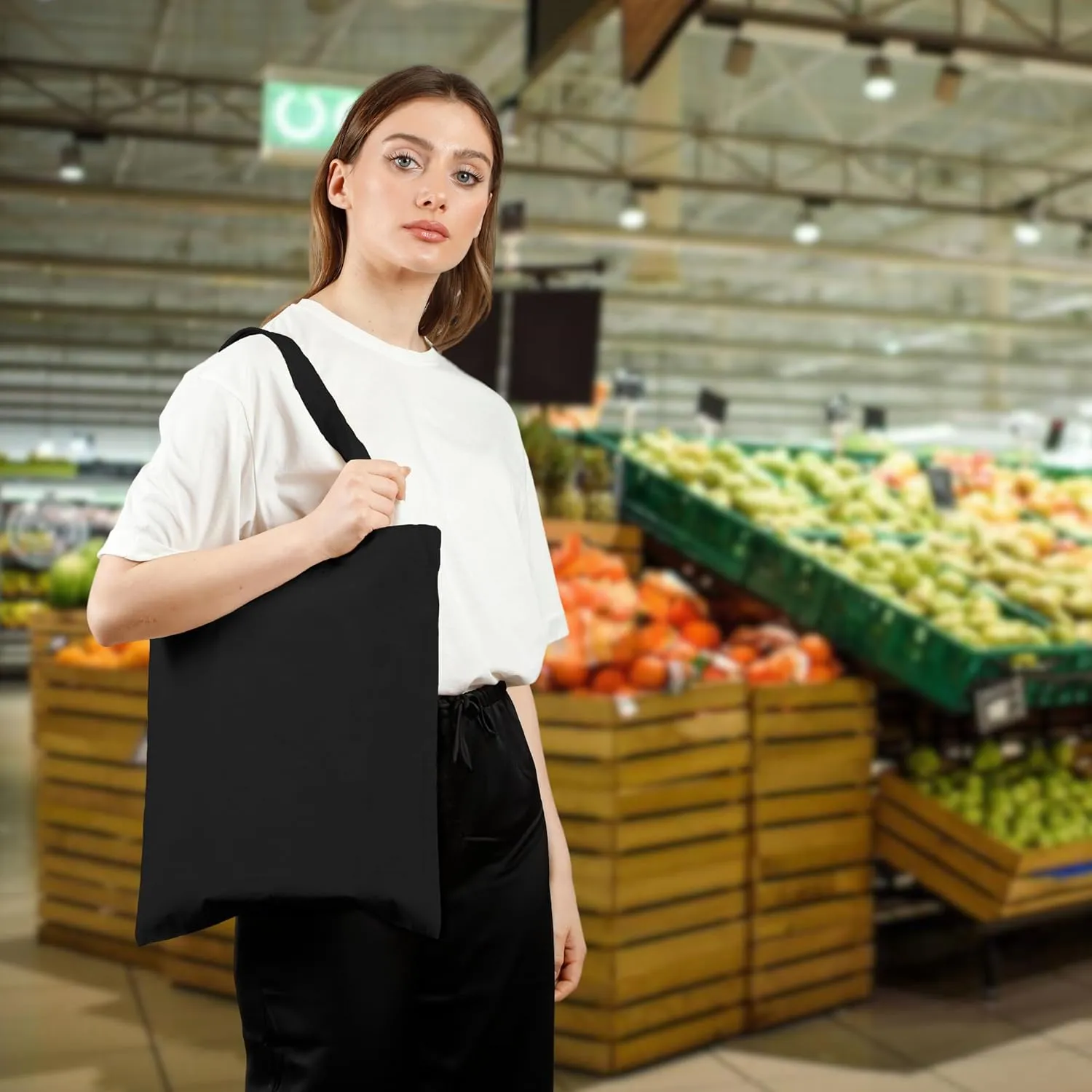 Economical Cotton Canvas Tote Bags in Bulk Lightweight Reusable Grocery Bags Ideal for DIY, Promotion, Gifts, and Events