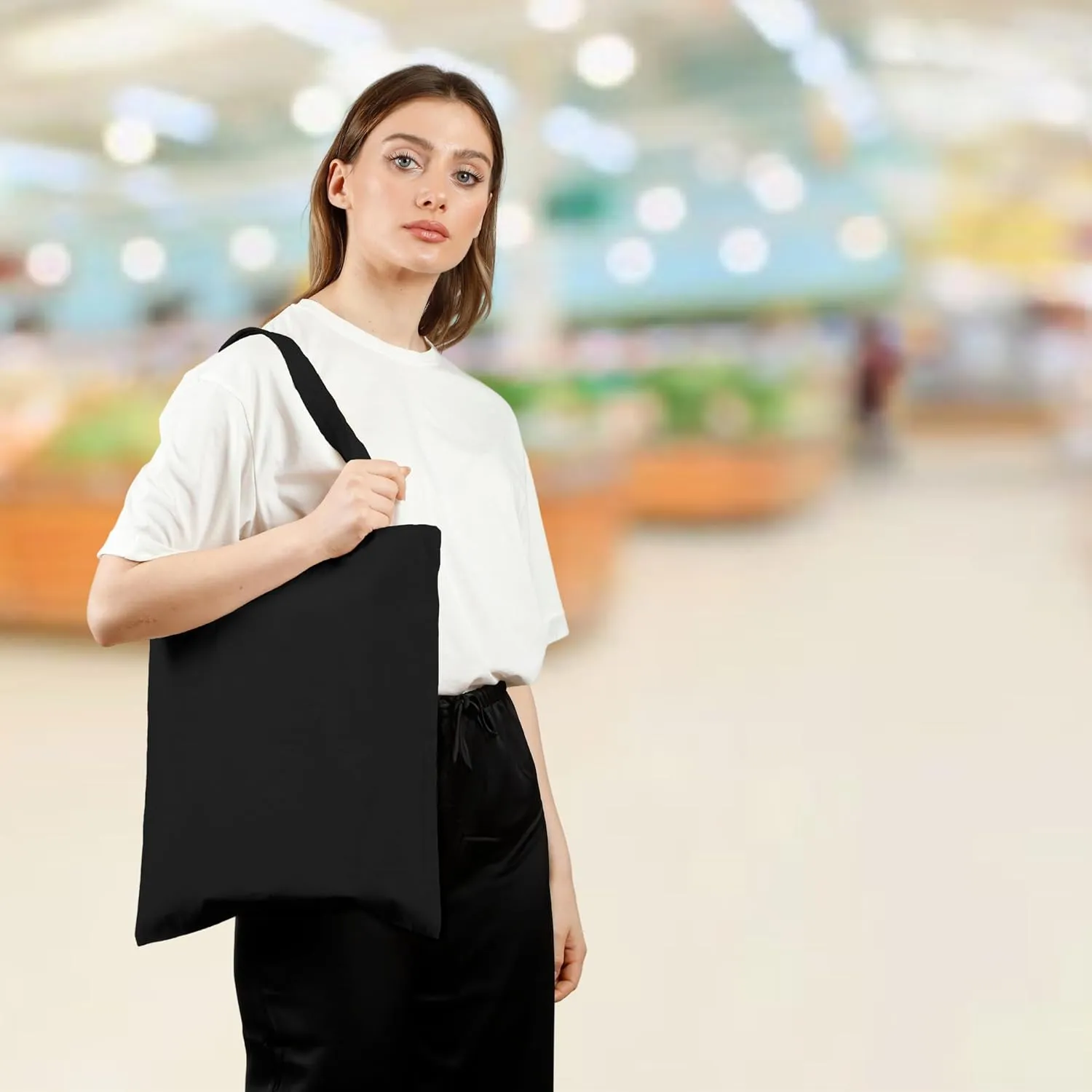Economical Cotton Canvas Tote Bags in Bulk Lightweight Reusable Grocery Bags Ideal for DIY, Promotion, Gifts, and Events