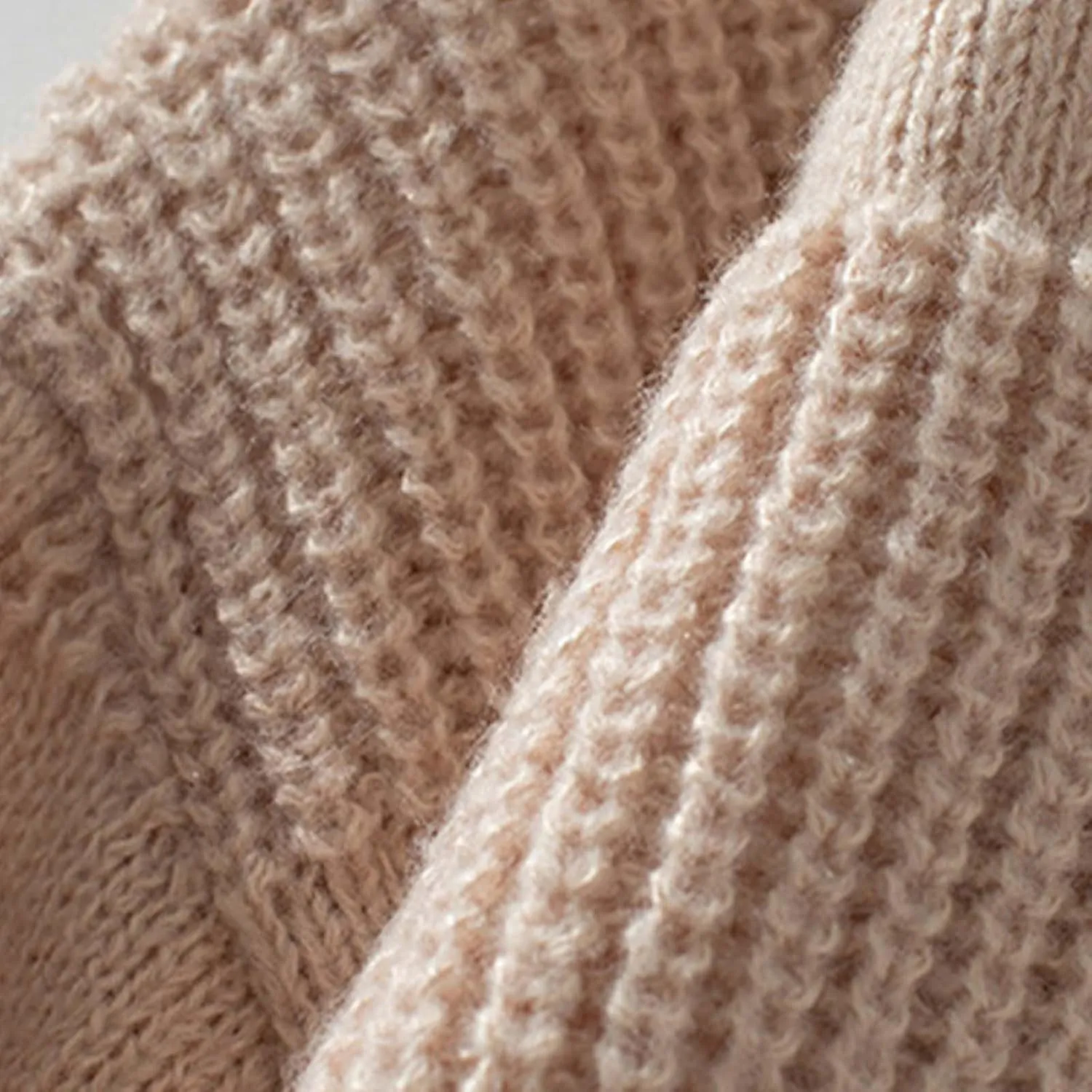 Fall Sweaters for Women Chunky Knit Crewneck Solid Color Long Sleeve Soft Casual Lightweight Jumper Tops