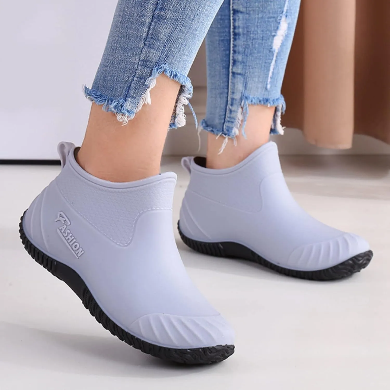 Men's Mid Length Rain Boots Rain Boots Water Boots Fishing Boots High-End Hand-Held Boots Snow Boots