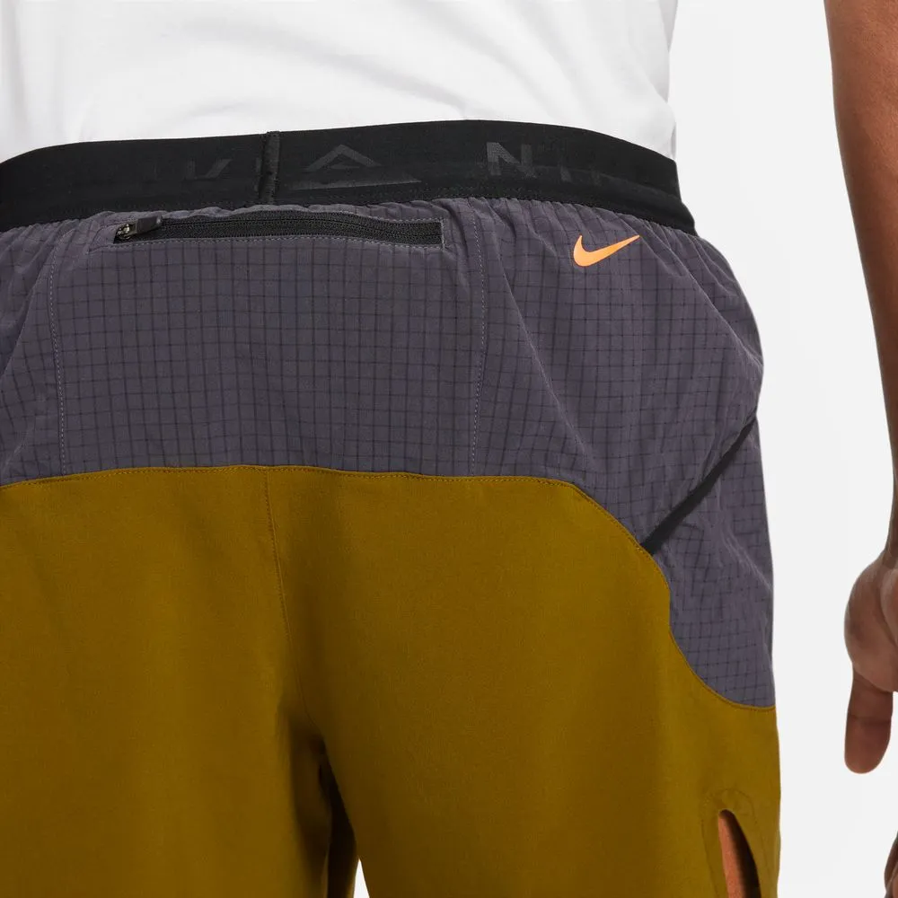 Mens Nike  Trail Second Sunrise DF 5in Shorts