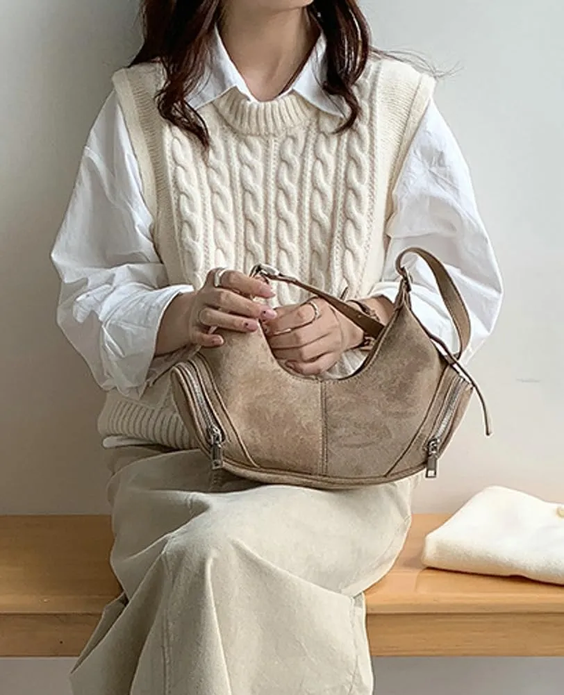 Vintage Women Suede Crescent Bag Large Capacity Shoulder Bag Trendy Satchel Purse Causal Crossbody Bag with Adjustable Strap